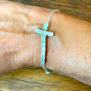 Sterling silver cross bracelet